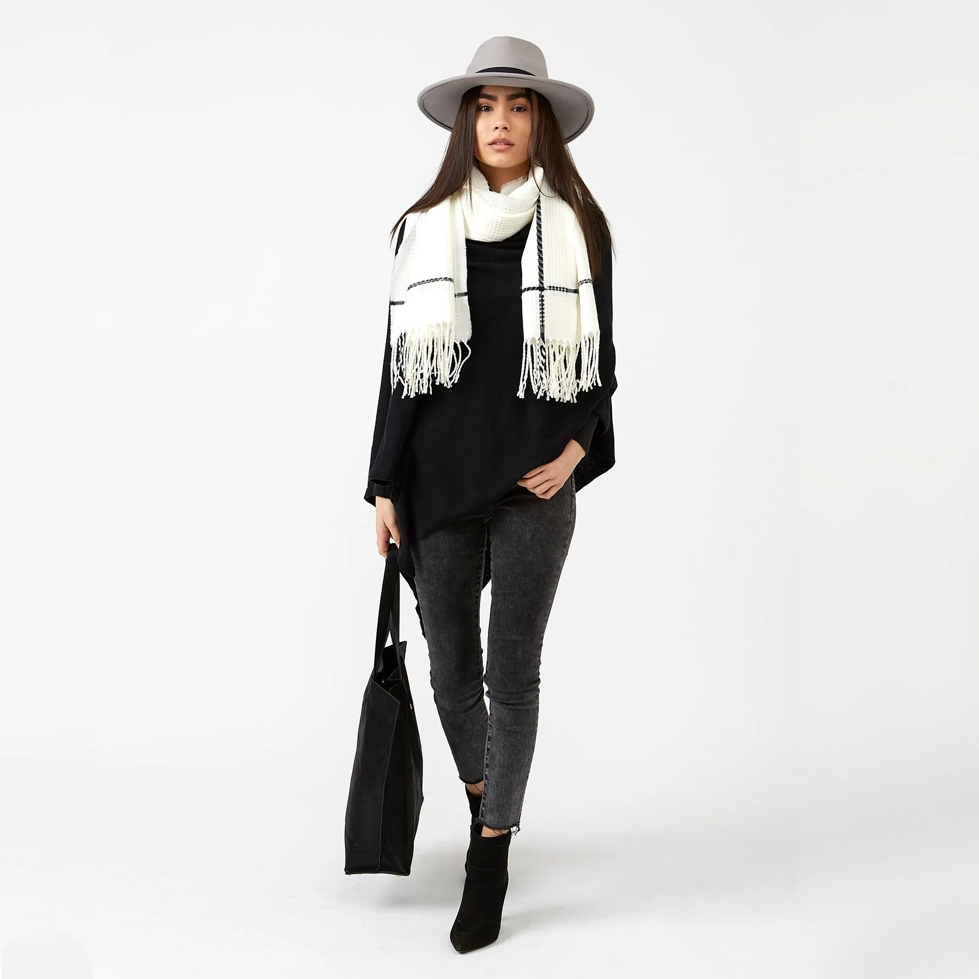Elegant Solid Cotton Poncho - Black